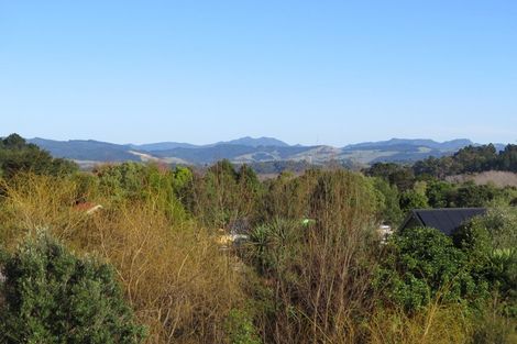 Photo of property in 95 Top Town Place, Coromandel, 3506