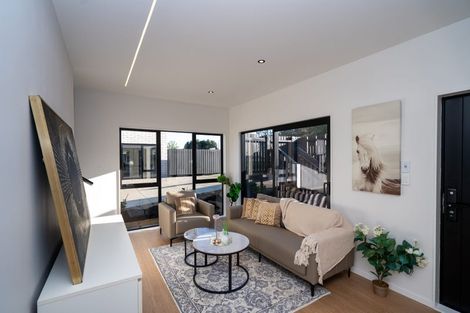 Photo of property in 18b Sunnyhill Crescent, Sunnyhills, Auckland, 2010