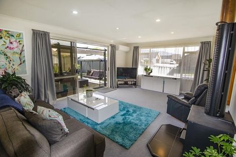 Photo of property in 32 Sunhaven Cove, Cromwell, 9310