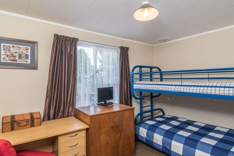 Photo of property in 11 Konini Grove, Raumati Beach, Paraparaumu, 5032