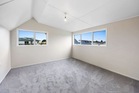 Photo of property in 13 Green Lane, Hawera, 4610