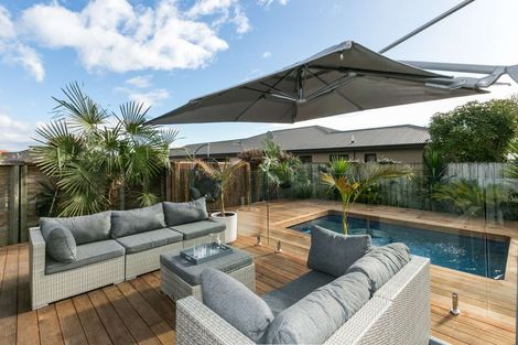 Photo of property in 14 Scott Place, Havelock North, 4130