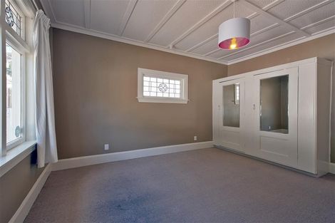 Photo of property in 53 Shakespeare Road, Bluff Hill, Napier, 4110