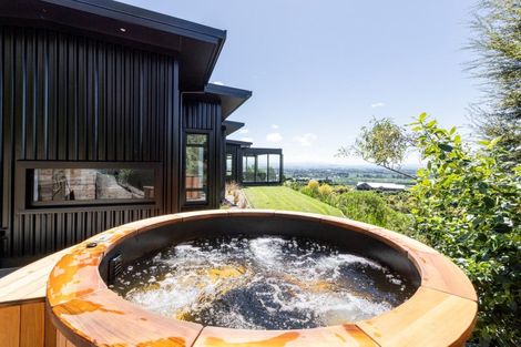 Photo of property in 77 Foster Lane, Havelock North, Hastings, 4172