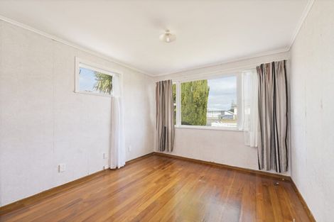 Photo of property in 41 St Leonards Road, Kelston, Auckland, 0602