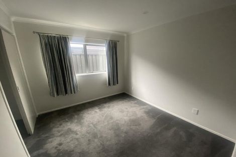 Photo of property in 2 Pattullo Crescent, Wallaceville, Upper Hutt, 5018