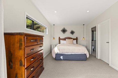 Photo of property in 36 Robertson Street, Raglan, 3225