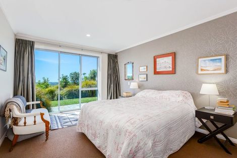 Photo of property in 69 Panorama Drive, Paraparaumu, 5032