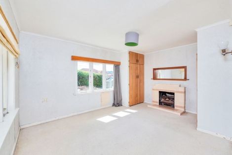 Photo of property in 1/5 Cameron Street, Papakura, 2110