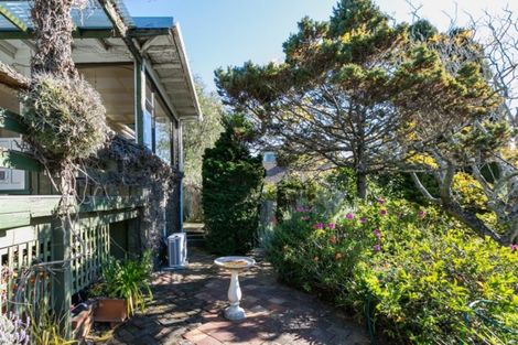 Photo of property in 28 Lighthouse Road, Bluff Hill, Napier, 4110