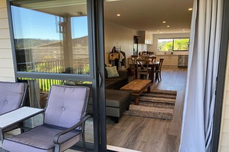 Photo of property in 1/19 Ringi Lane, Orewa, 0931