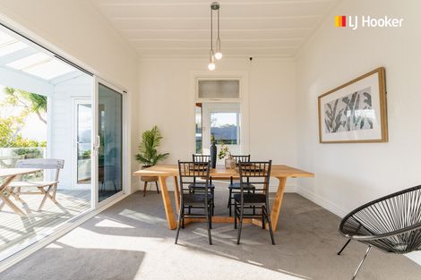 Photo of property in 6 Marion Street, Macandrew Bay, Dunedin, 9014