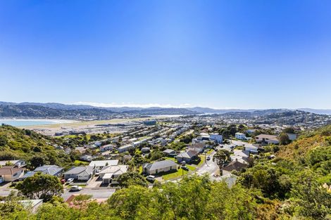 Photo of property in 13 Birkhall Grove, Strathmore Park, Wellington, 6022