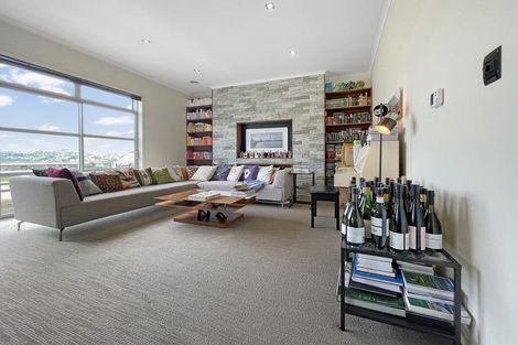 Photo of property in 74 Amesbury Drive, Churton Park, Wellington, 6037