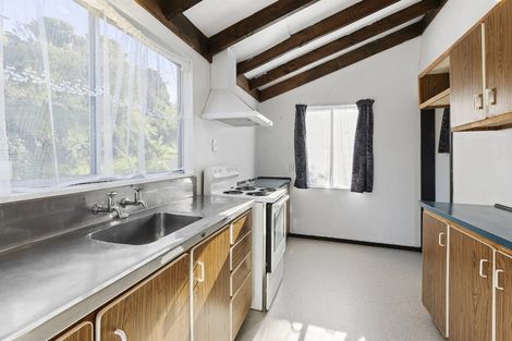 Photo of property in 9 Oldham Way, Crofton Downs, Wellington, 6035