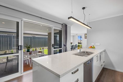 Photo of property in 9 Blacklock Road, Pyes Pa, Tauranga, 3112