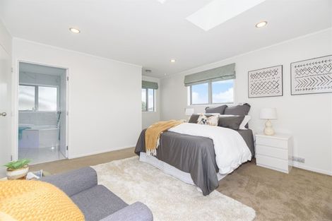 Photo of property in 14a Jasper Avenue, Mount Roskill, Auckland, 1041