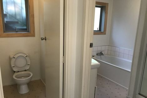 Photo of property in 2/30 Gowing Drive, Meadowbank, Auckland, 1072