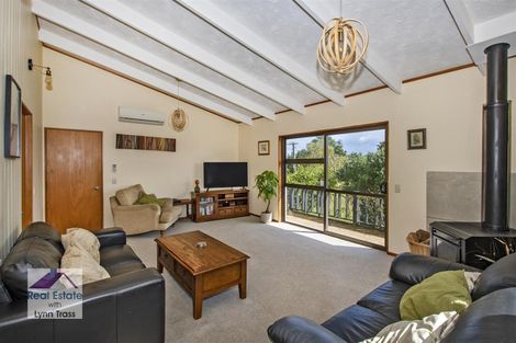 Photo of property in 51 Pah Road, Onerahi, Whangarei, 0110