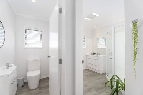 Photo of property in 8 Voyager Place, Cooks Beach, Whitianga, 3591