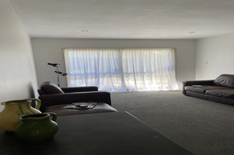 Photo of property in 1/636 Mount Wellington Highway, Mount Wellington, Auckland, 1062