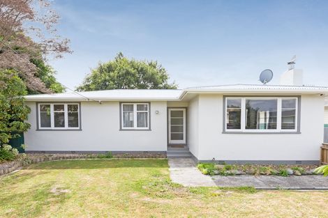 Photo of property in 3 Benmore Avenue, Cloverlea, Palmerston North, 4412