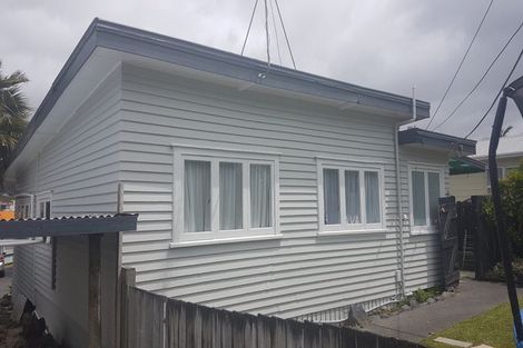 Photo of property in 29 Penton Road, Stanmore Bay, Whangaparaoa, 0932