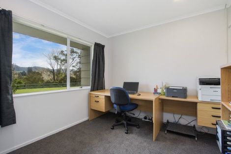 Photo of property in 19 Henry Road, Katikati, 3129
