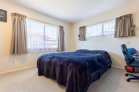 Photo of property in 13a Hadfield Place, Paraparaumu Beach, Paraparaumu, 5032