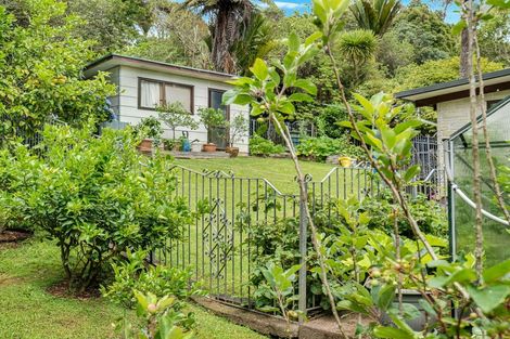 Photo of property in 7 Opanuku Road, Henderson Valley, Auckland, 0612