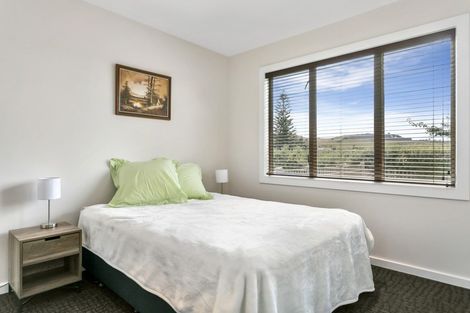 Photo of property in 1/13 Scenic Heights, Acacia Bay, Taupo, 3330