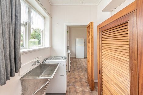 Photo of property in 33 Sedgebrook Street, Whanganui East, Whanganui, 4500