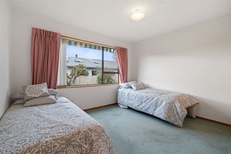 Photo of property in 1/49 Aylmer Street, Somerfield, Christchurch, 8024