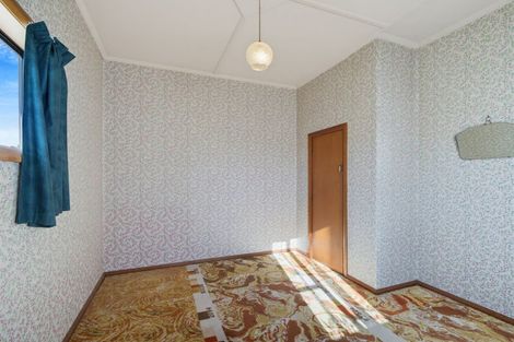 Photo of property in 72 Ferry Road, Clive, 4102