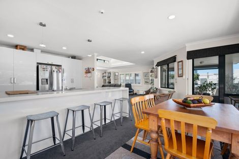 Photo of property in 20/2 Sixth Avenue, Tauranga, 3110
