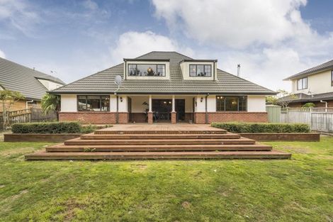 Photo of property in 116 Pacific Drive, Fitzherbert, Palmerston North, 4410
