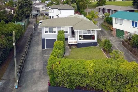 Photo of property in 1/8 Arrow Road, Forrest Hill, Auckland, 0620