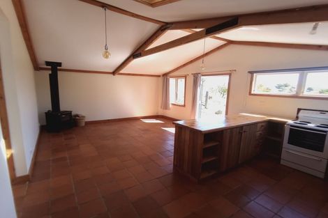 Photo of property in 364 Oneriri Road, Kaiwaka, 0573