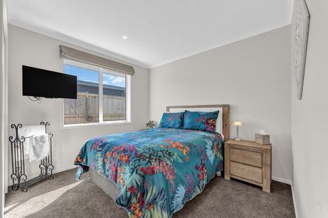 Photo of property in 9 Mutetai Road, Clarks Beach, 2122