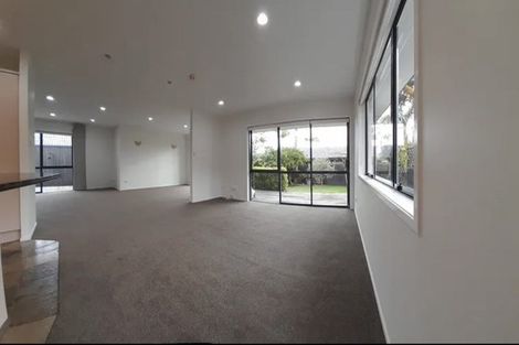 Photo of property in 301 Bucklands Beach Road, Bucklands Beach, Auckland, 2012