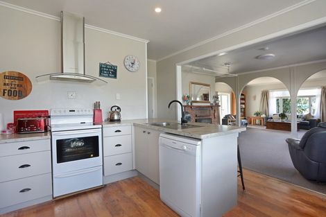 Photo of property in 53 Nga Tawa Road, Marton, 4787