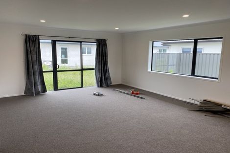 Photo of property in 16 Hikawera Drive, Frimley, Hastings, 4120