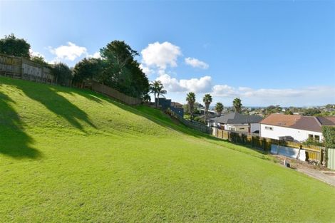 Photo of property in 180b Whangaparaoa Road, Red Beach, 0932
