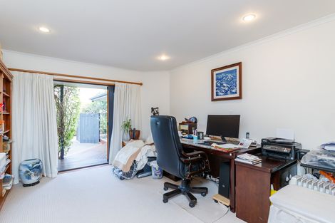 Photo of property in 40 Kilkenny Place, Fitzherbert, Palmerston North, 4410