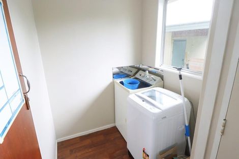 Photo of property in 24a Humphries Place, Awapuni, Palmerston North, 4412