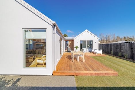Photo of property in 43 Georgina Street, Marshland, Christchurch, 8083