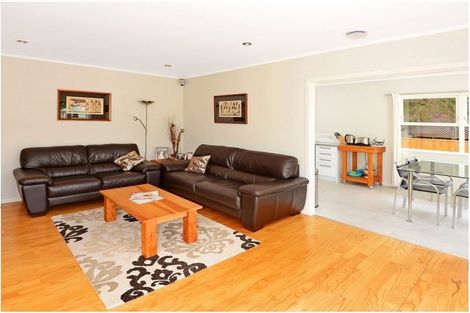 Photo of property in 26 Lynden Avenue, Hillcrest, Auckland, 0627