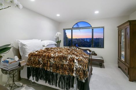 Photo of property in 1/3a Richards Avenue, Forrest Hill, Auckland, 0620