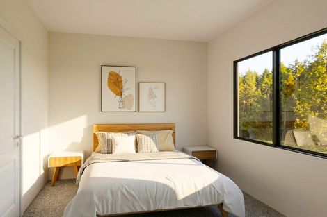 Photo of property in 12 Whenuateitei Crescent, Stanmore Bay, 0932