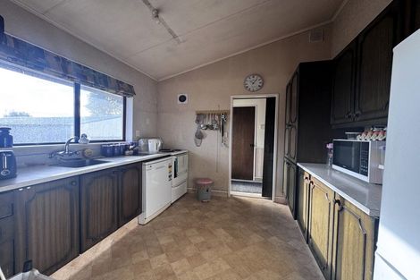 Photo of property in 13 Pirinoa Street, Feilding, 4702
